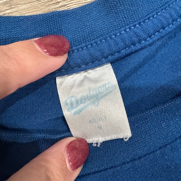 LA Dodgers Hernandez T-Shirt - Picture 3 of 5